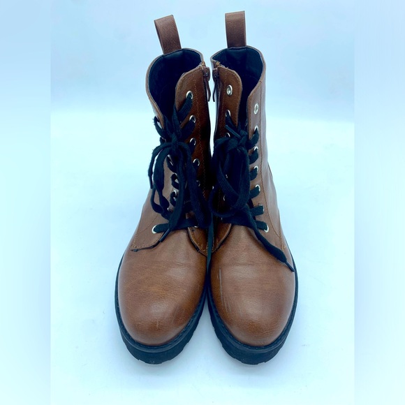 Imitation Leather Boots - Picture 6 of 7